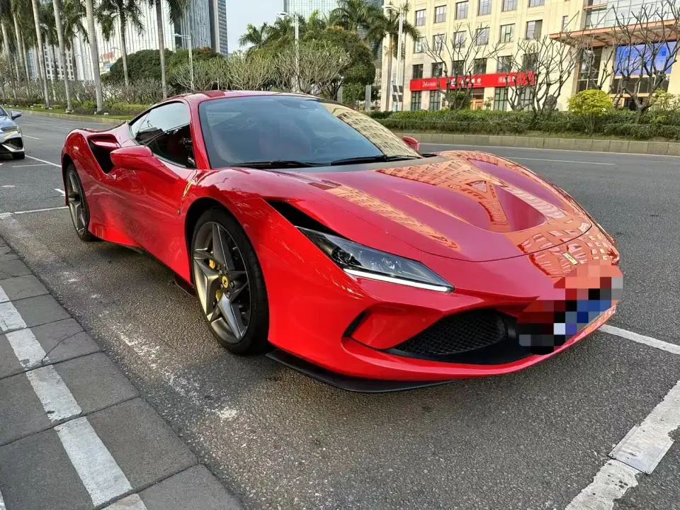 Ferrari F8 Tributo 3.9T V8 2021