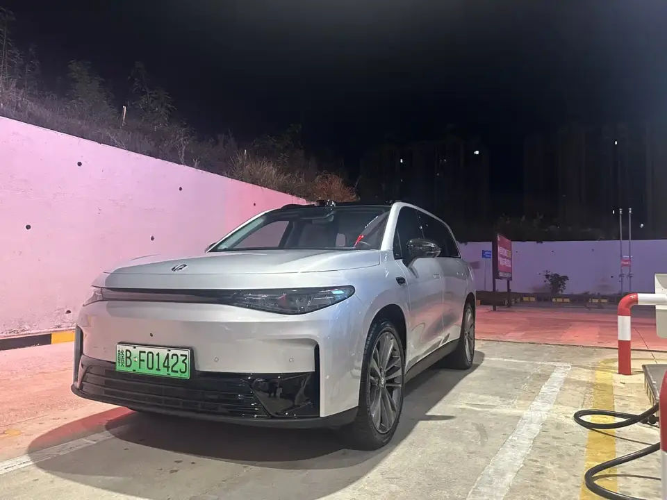 Leapmotor C16 Model Year EREV 280 LiDAR Premium Edition 6-Seater 2025