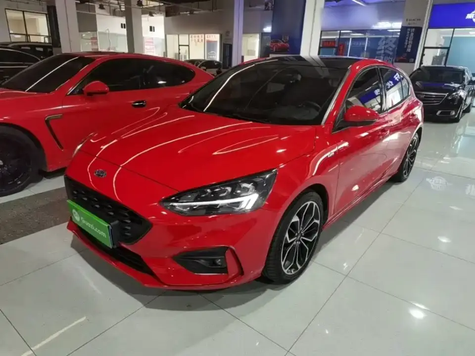 Ford Focus Hatchback EcoBoost 180 Automatic ST Line 2020