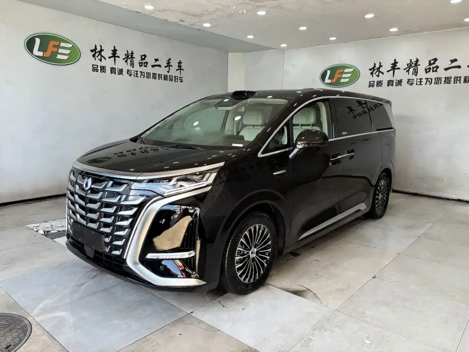 Denza D9 Model DM-i Smart Drive Edition 1020 AWD Flagship 2025