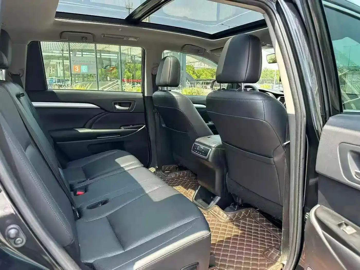 Toyota Highlander 2.0T 4WD Premium 7-seater China VI 2020 — фото 8