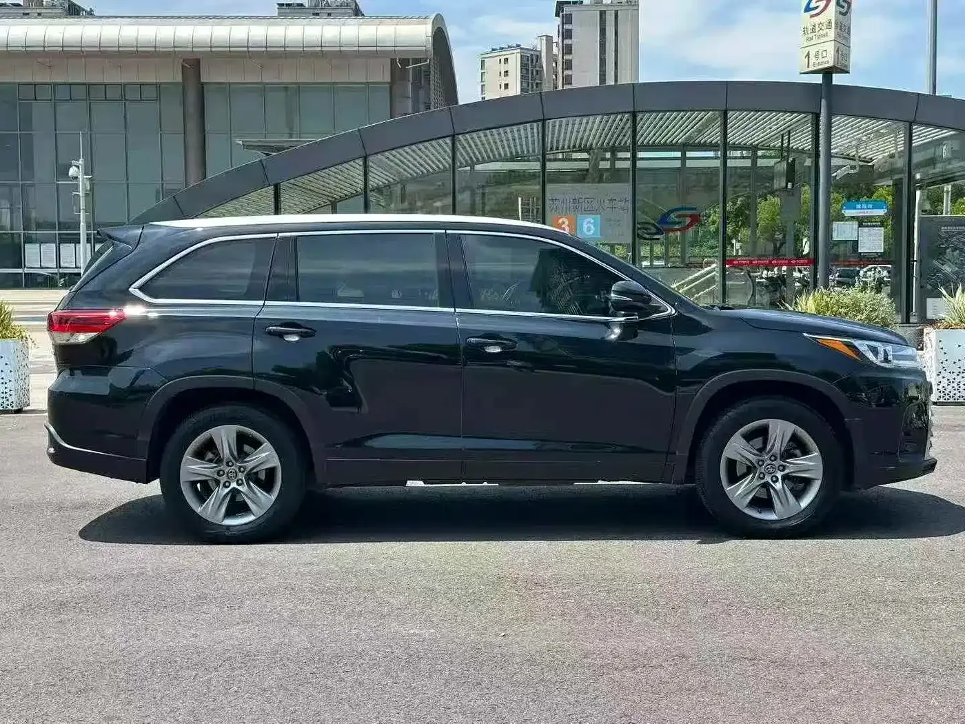 Toyota Highlander 2.0T 4WD Premium 7-seater China VI 2020 — фото 5