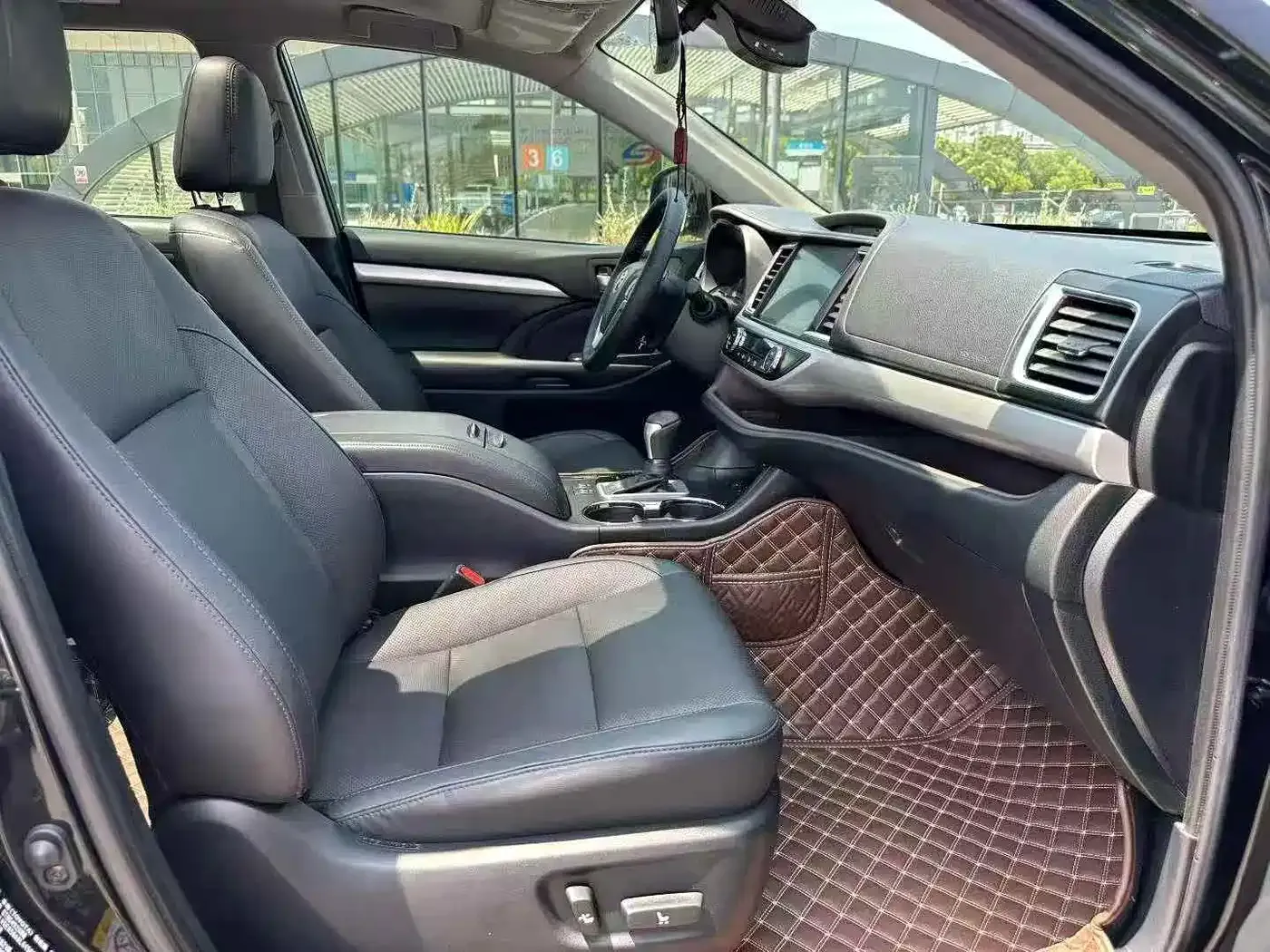 Toyota Highlander 2.0T 4WD Premium 7-seater China VI 2020 — фото 7