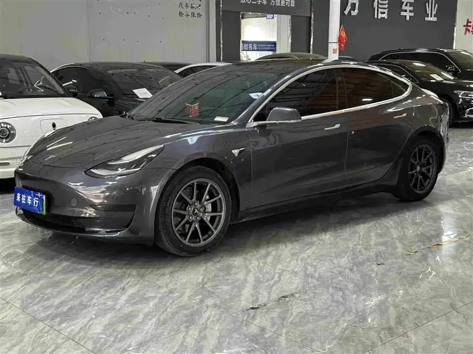 Tesla Model 3 Standard Range Rear-Wheel Drive Upgrade 2020