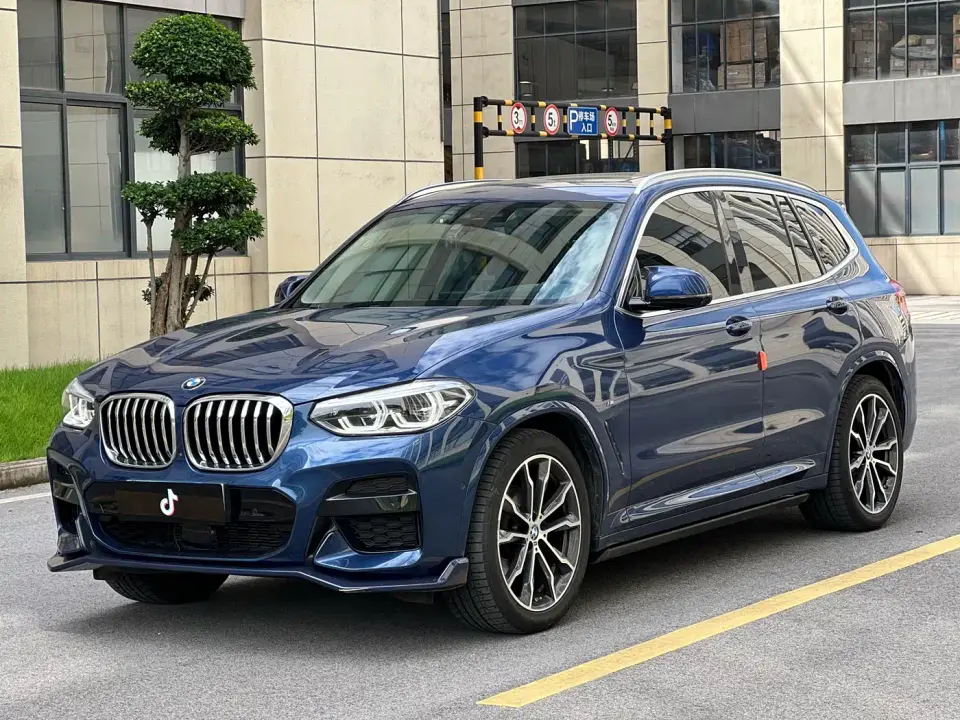 BMW X3 xDrive30i Leading M Sport Package 2021