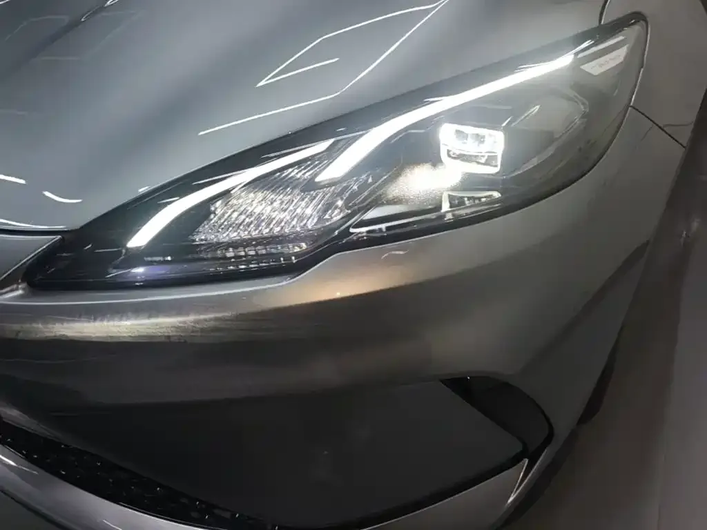 BYD Hai Bao 05 DM-i DM-i 128KM Luxury 2026 — фото 24