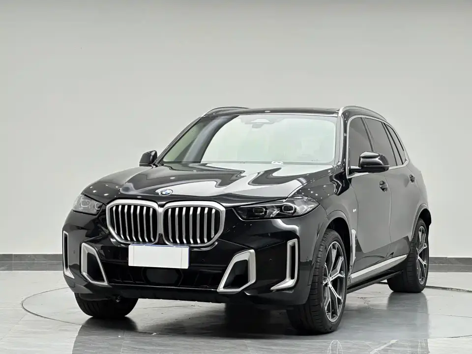 BMW X5 Model xDrive 30Li Exclusive M Sport Blackout Package 2025