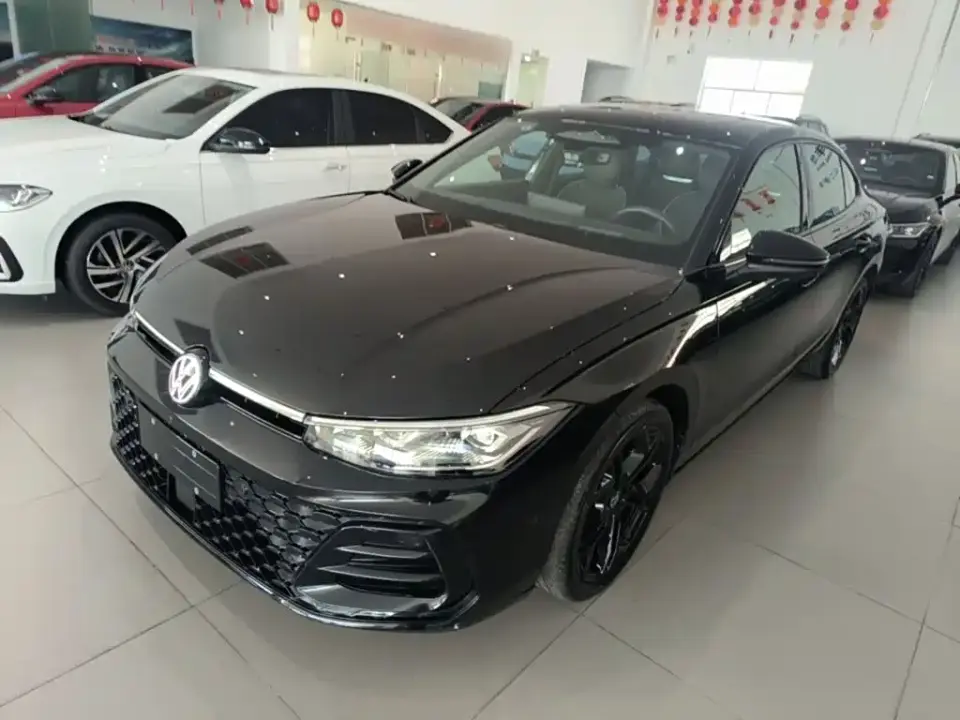 Volkswagen Passat Pro 380TSI Starlight Dragon Prestige Edition 2025
