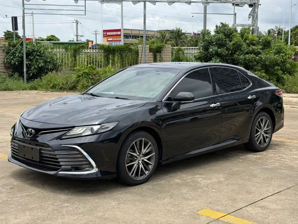 Toyota Camry 2.5Q Flagship Edition 2022