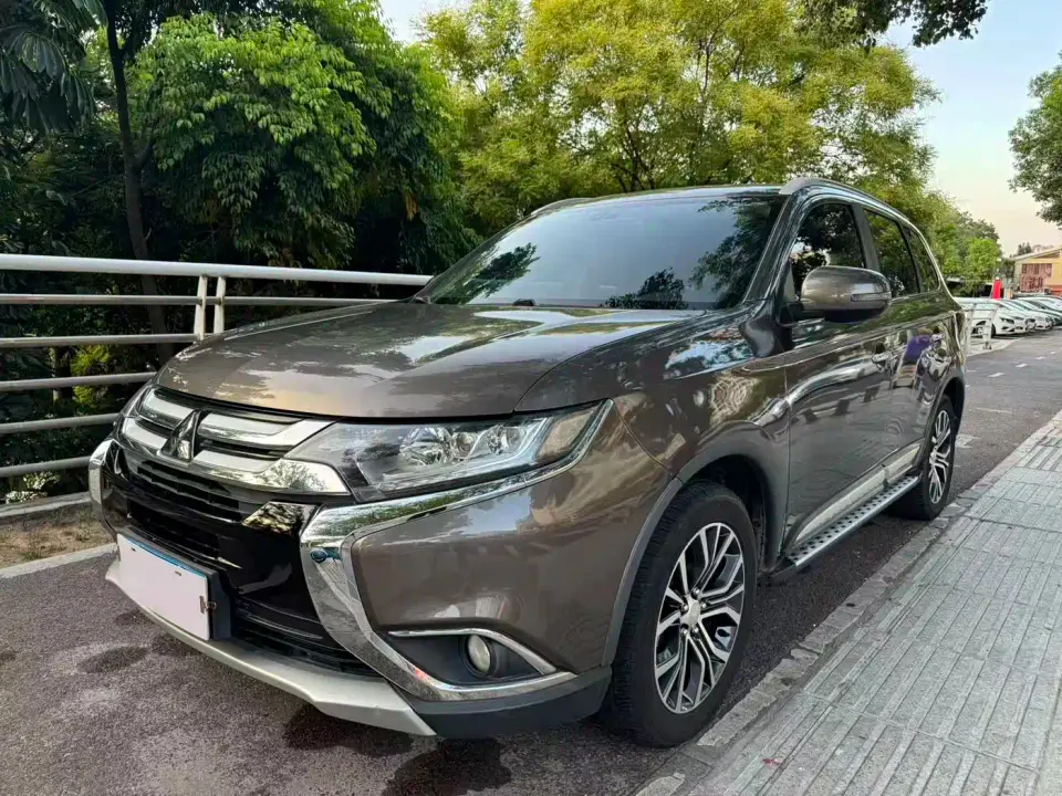 Mitsubishi Outlander 2.4L 4WD Elite Edition 5-seater 2019