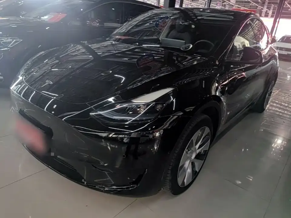 Tesla Model Y Facelift Rear-Wheel Drive Version 2023