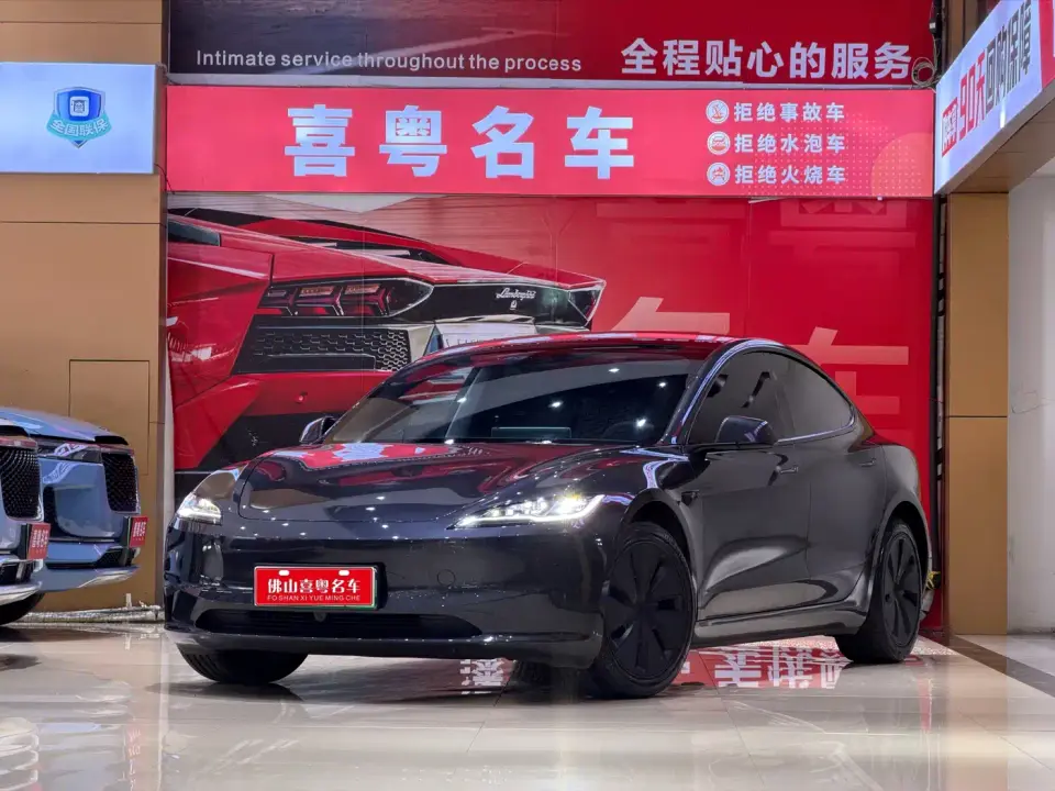 Tesla Model 3 Model Rear-Wheel Drive Edition 2026