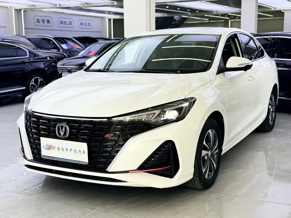 Changan Eado PLUS Blue Whale NE 1.4T GDI DCT Premium Edition 2023