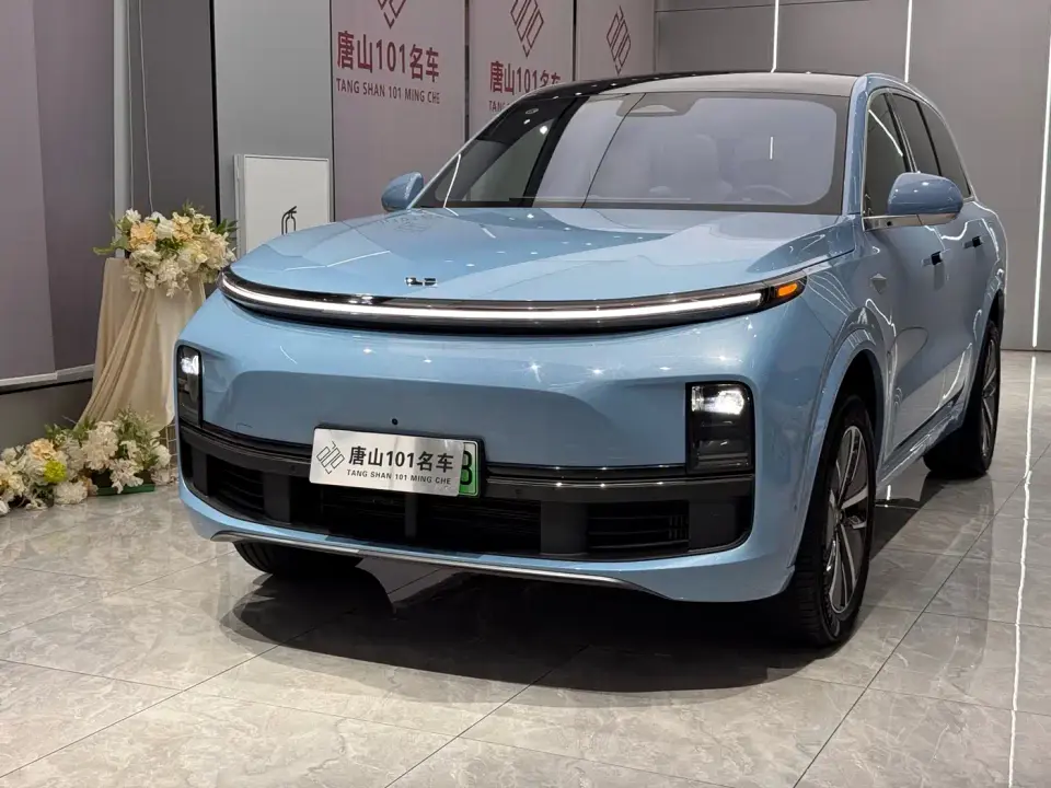 Li Auto Li L8 Pro 2024