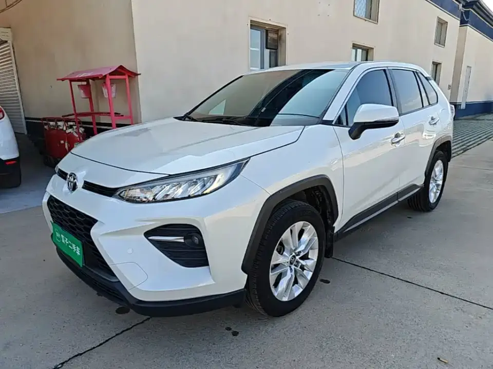 Toyota Wildlander Facelift 2.0L CVT 2WD Leading Edition 2022