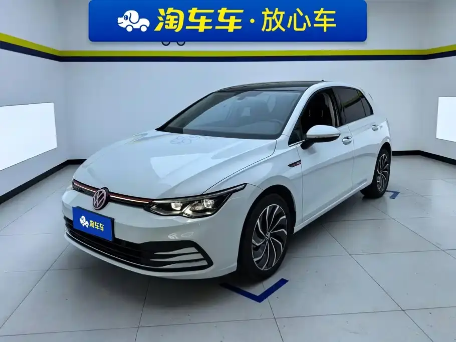 Volkswagen Golf Facelift 200TSI DSG Pro 2023