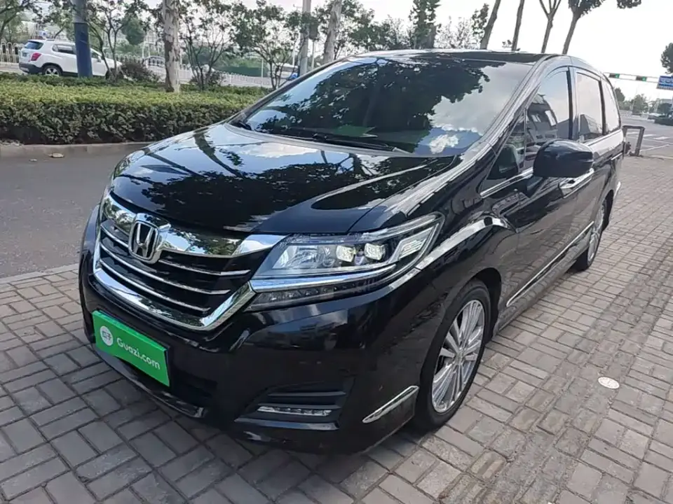 Honda Elysion 2.4L Fashion Edition 2019