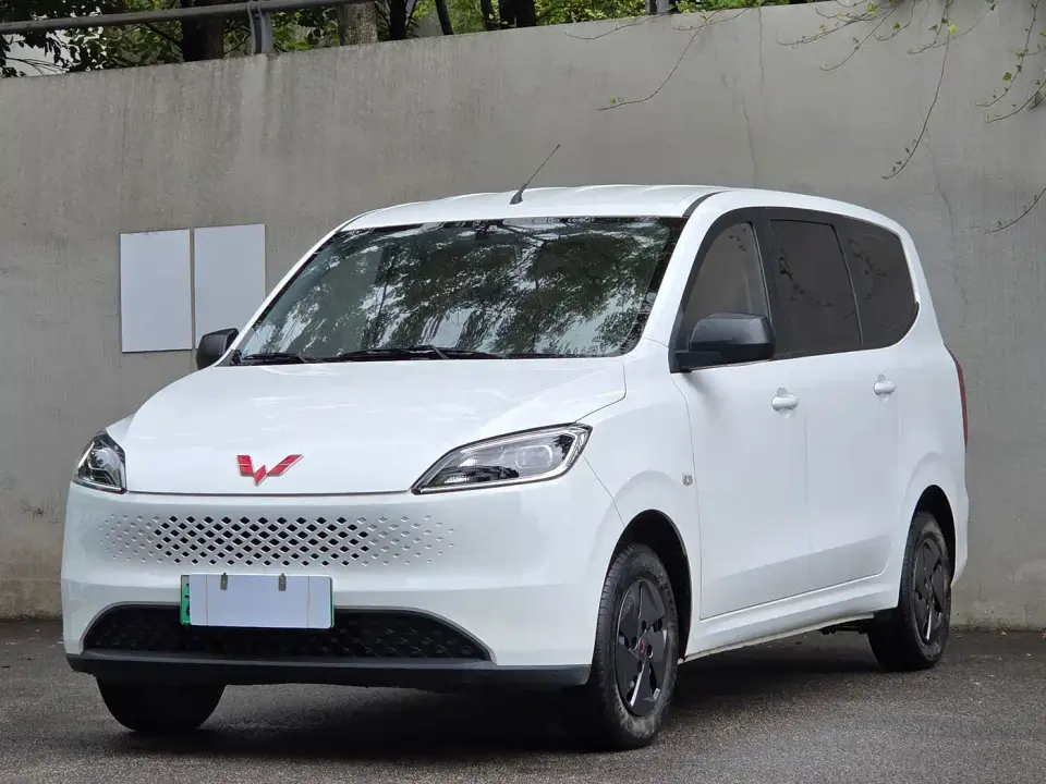 Wuling Motors Wuling Hongguang New Energy Extended-Range Hybrid 50KM Comfort Version 2025