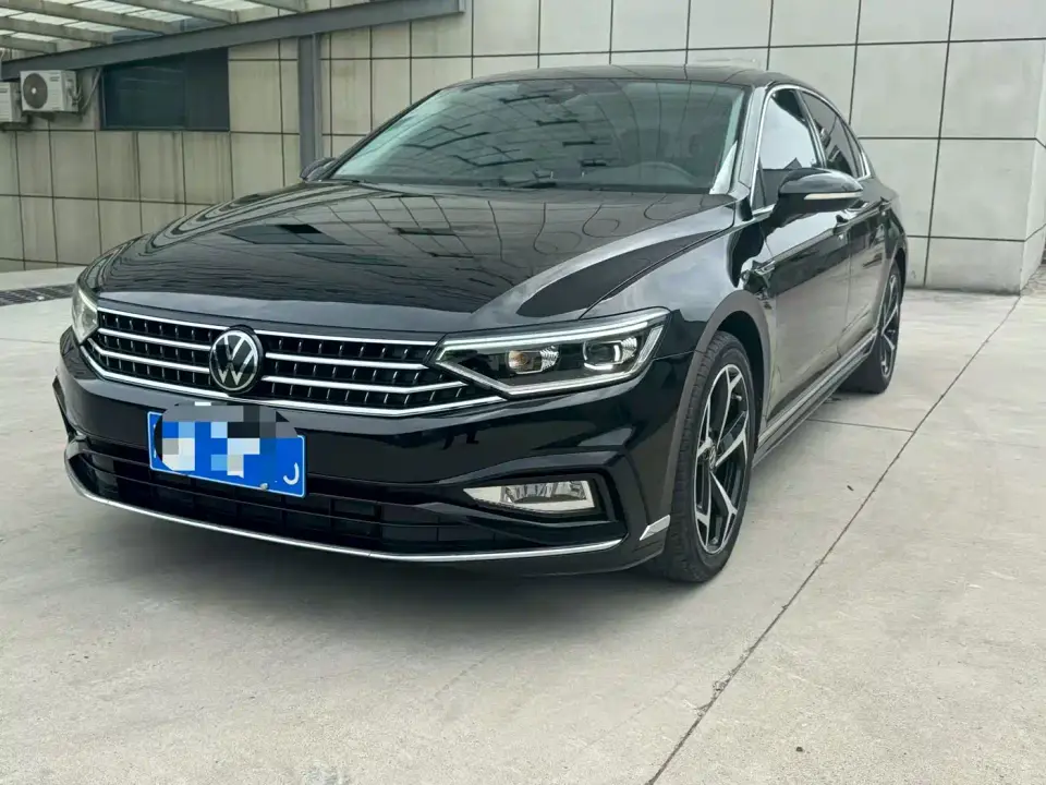 Volkswagen Magotan Model 2 Million Commemorative Edition 330TSI DSG Luxury 2023