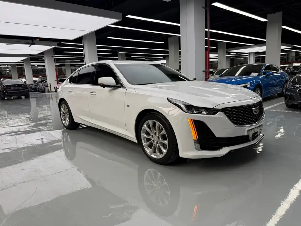 Cadillac CT5 28T Luxury Edition 2022