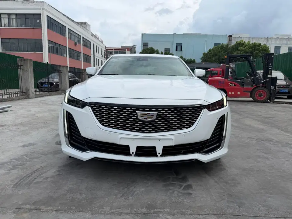 Cadillac CT5 28T Luxury 2021