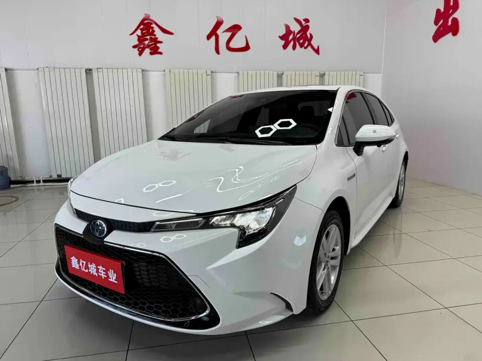 Toyota Levin Dual Engine 1.8H E-CVT Luxury Edition 2022