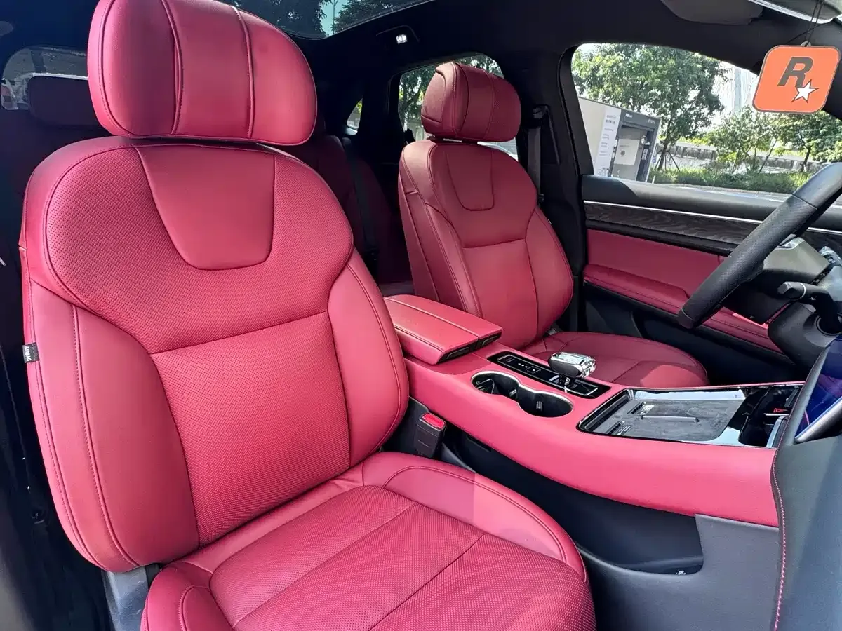 AITO Wenjie AITO M5 Extended Range RWD Smart Drive Edition 2023 — фото 17