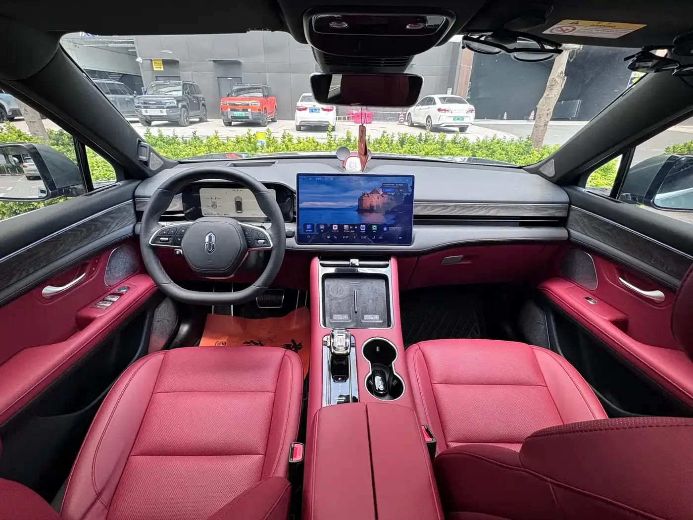 AITO Wenjie AITO M5 Extended Range RWD Smart Drive Edition 2023 — фото 12