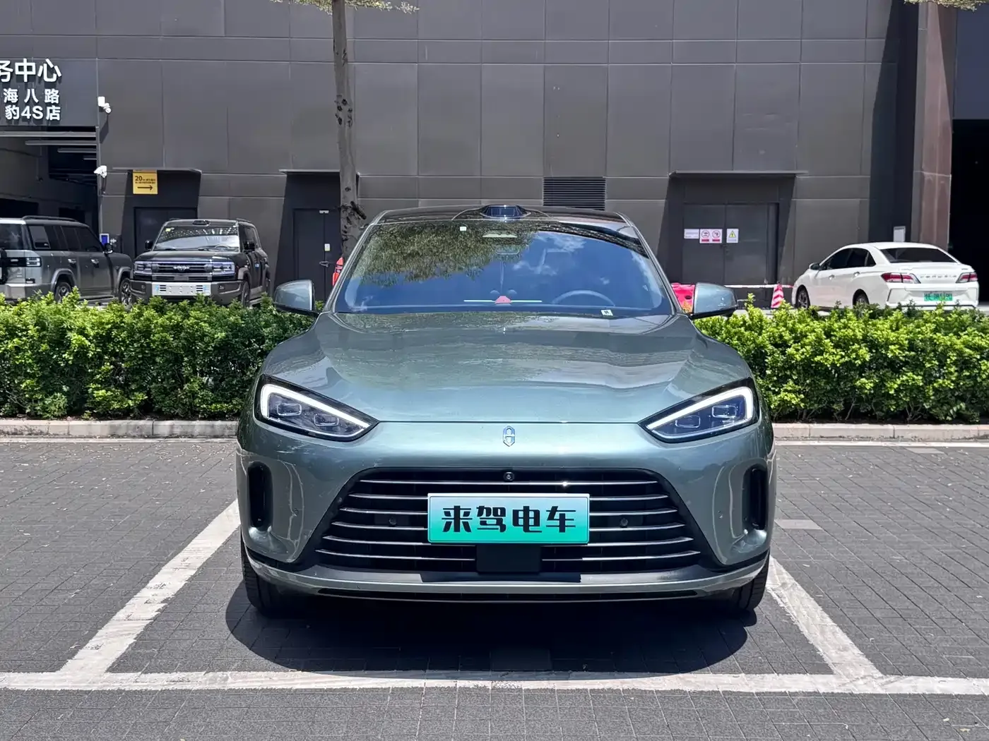 AITO Wenjie AITO M5 Extended Range RWD Smart Drive Edition 2023 — фото 2