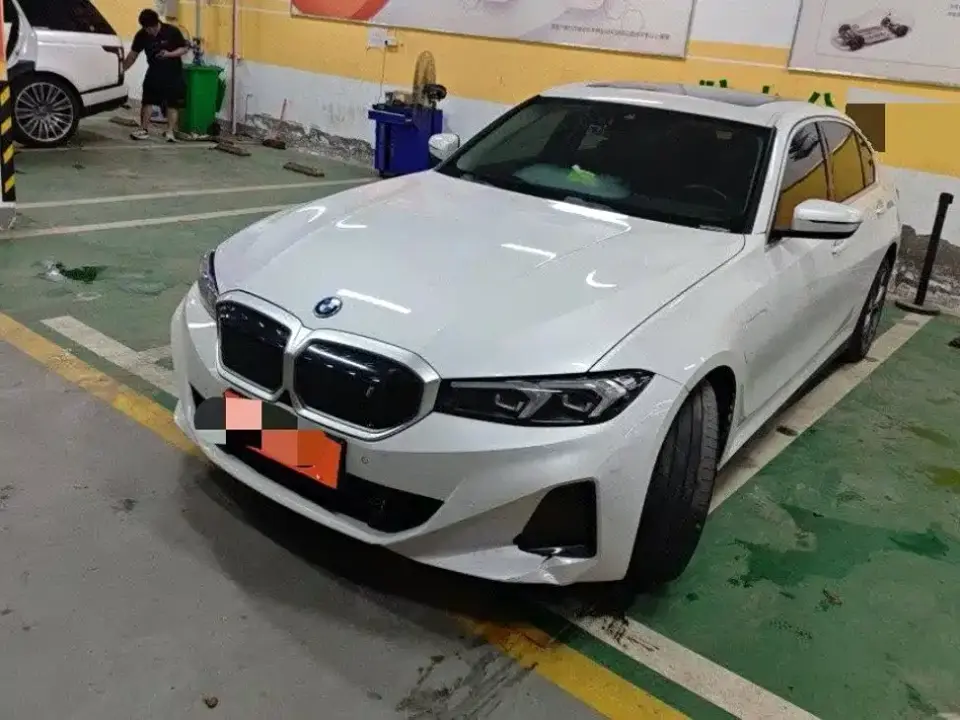 BMW i3 eDrive 35 L 2023