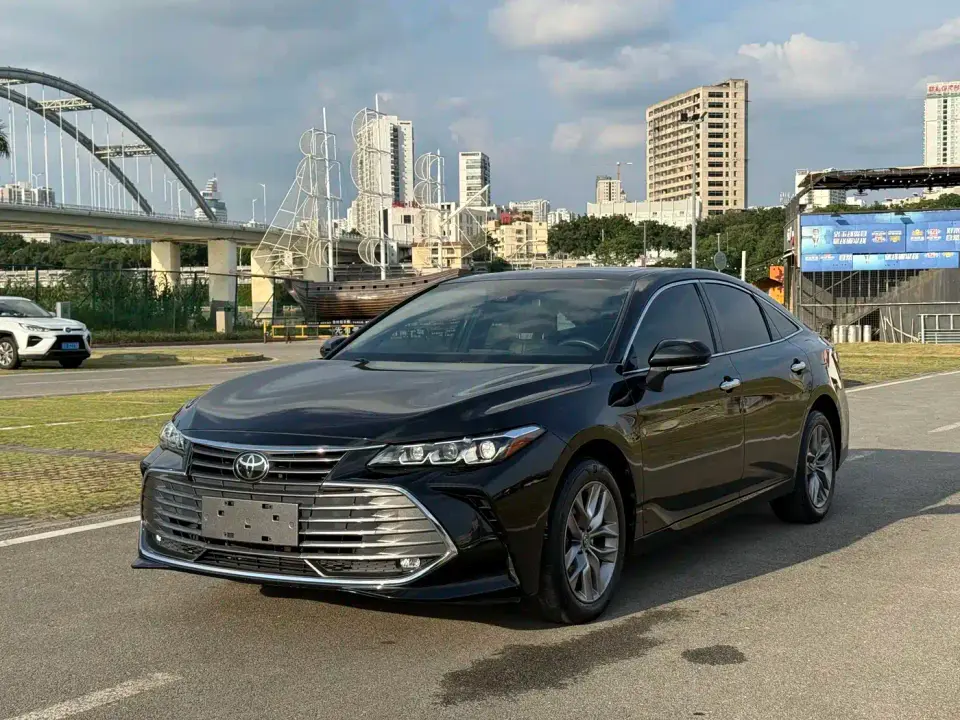 Toyota Avalon 2.5L Luxury Edition 2022