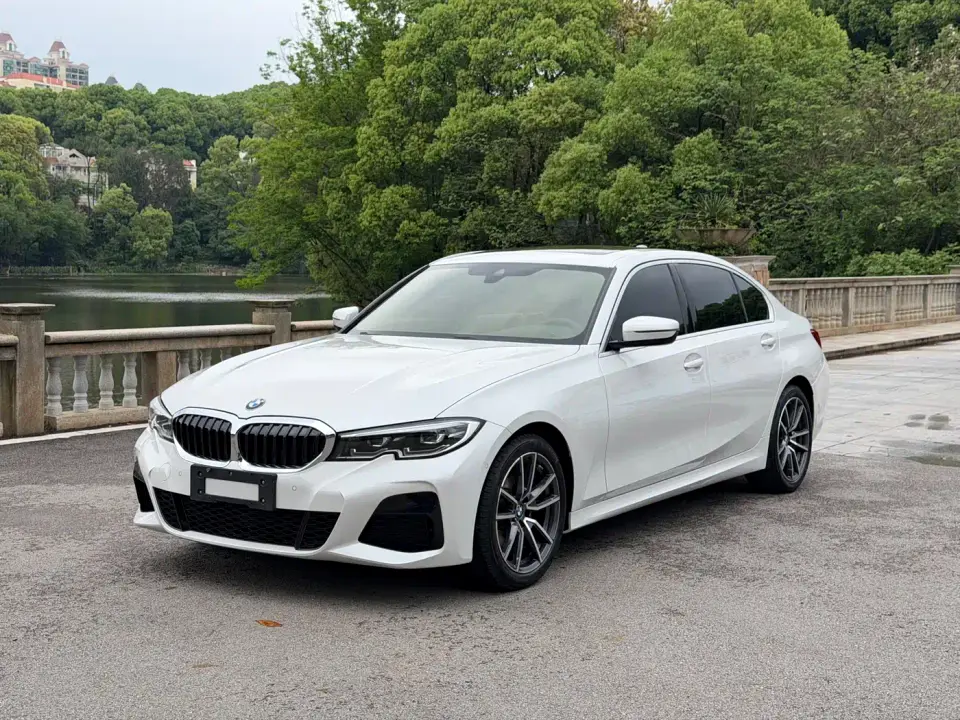BMW 3 Series 325Li M Sport Package 2020