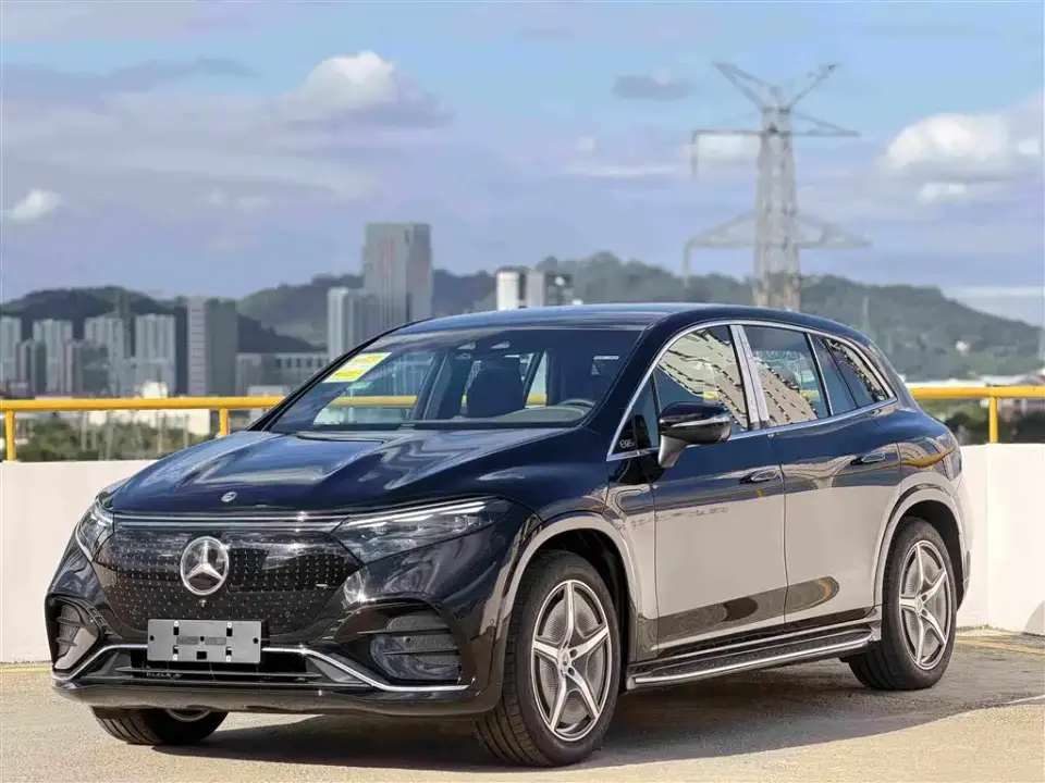 Mercedes-Benz EQS SUV Model 500 4MATIC 2026