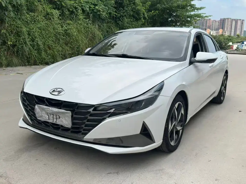 Hyundai Elantra 1.5L CVT GLX Elite Edition 2022