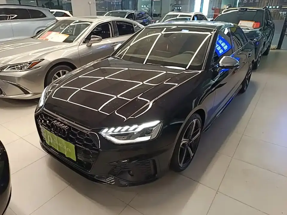 Audi A4L 45 TFSI quattro Premium Dynamic 2022