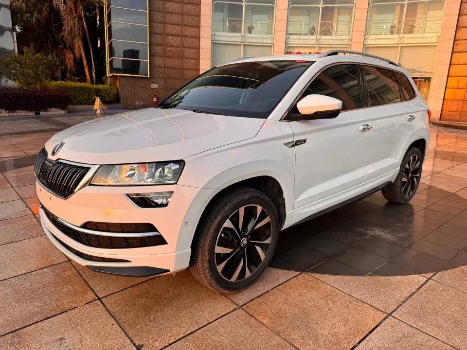 Skoda Karoq TSI280 Luxury Edition 2023