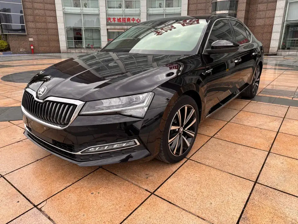 Skoda Superb TSI280 DSG Premium Edition 2023