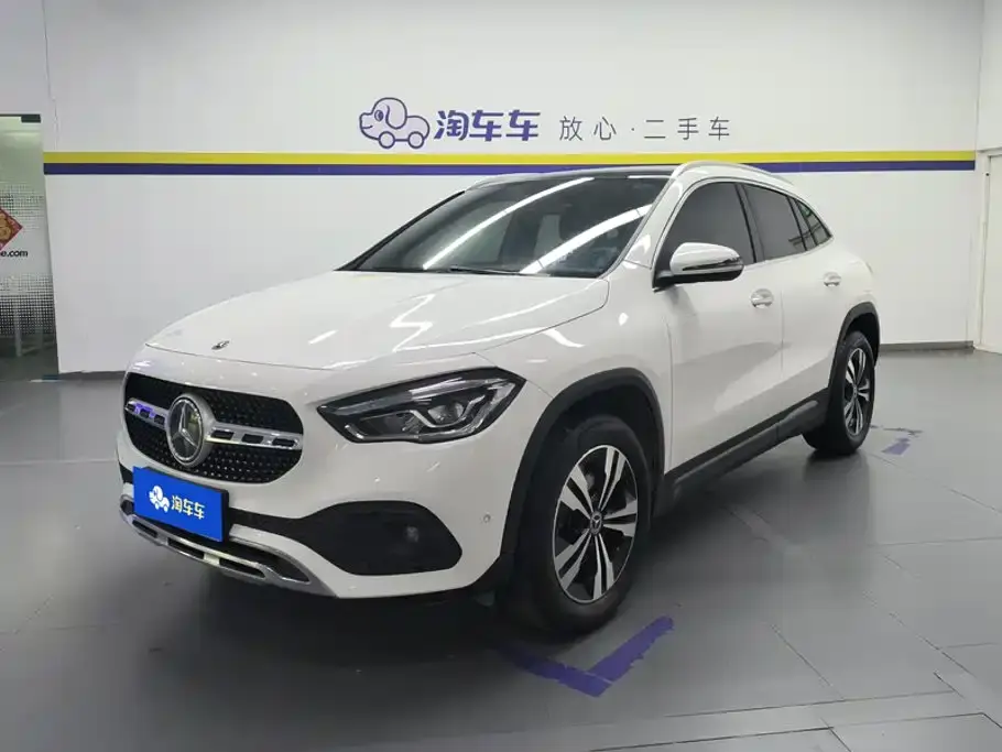 Mercedes-Benz GLA-Class GLA 200 2021