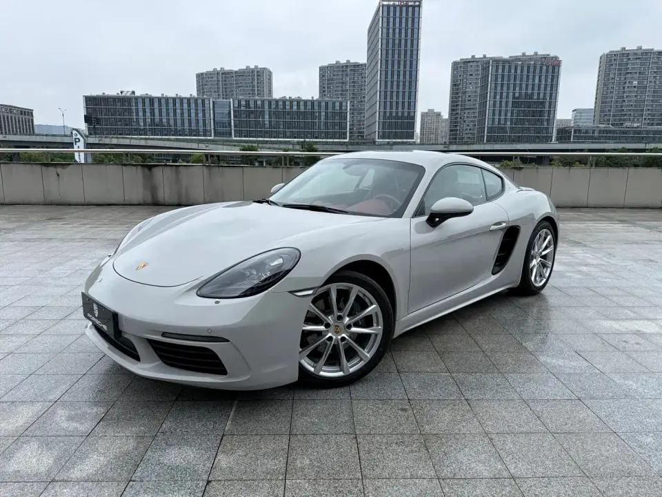 Porsche 718 Cayman 2.0T 2024
