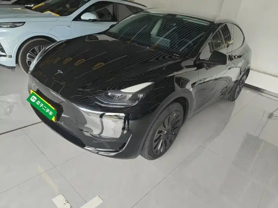 Tesla Model Y Facelift Rear-Wheel Drive Version 2023