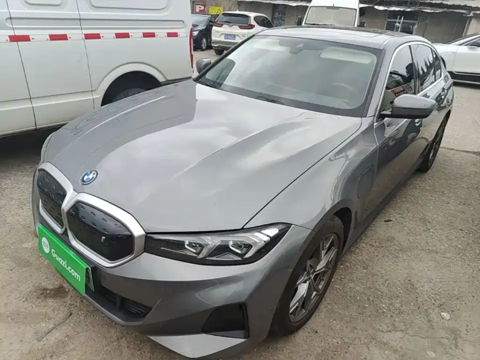 BMW i3 eDrive 35 L 2022