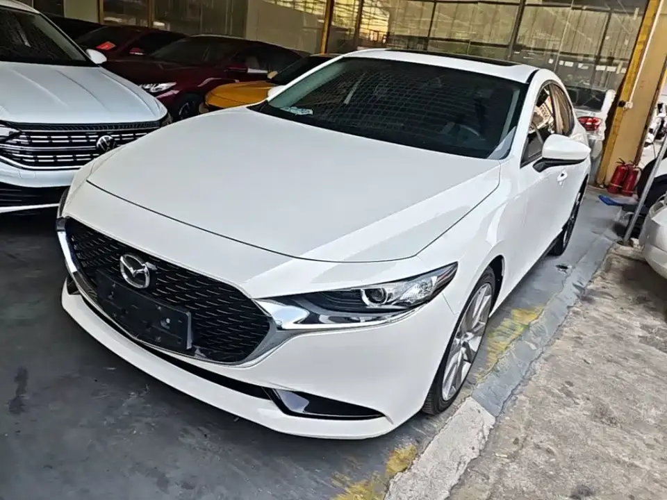 Mazda Mazda3 Axela 2.0L Automatic Quality Elegance 2022