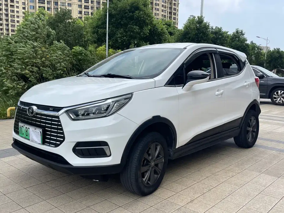 BYD Yuan New Energy EV535 Smart Connected Trend Leader Type 2019