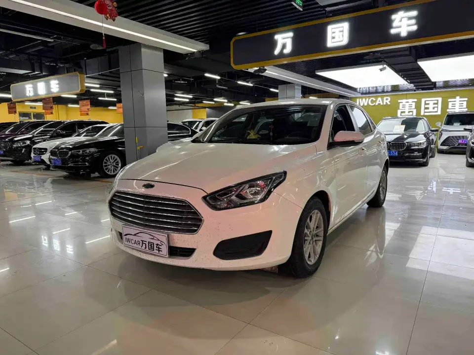 Ford Escort Facelift 1.5L Auto Premium Edition (TPMS) China VI 2020