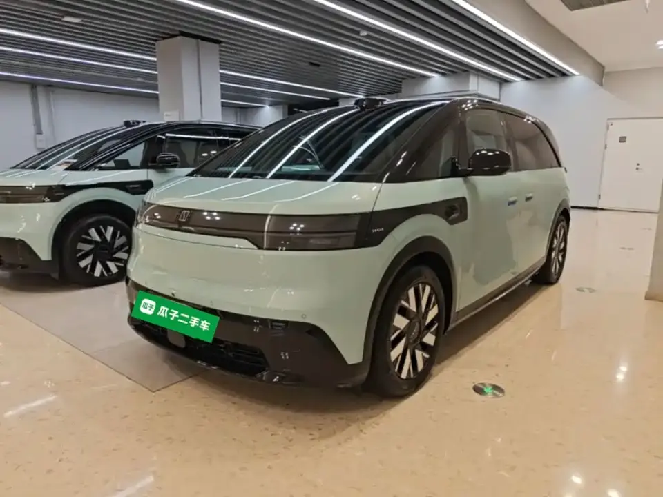 Zeekr MIX Smart Driving Edition 2026