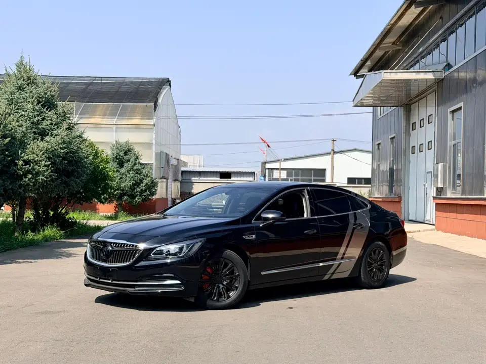 Buick LaCrosse Model 20T Elite Edition 2019