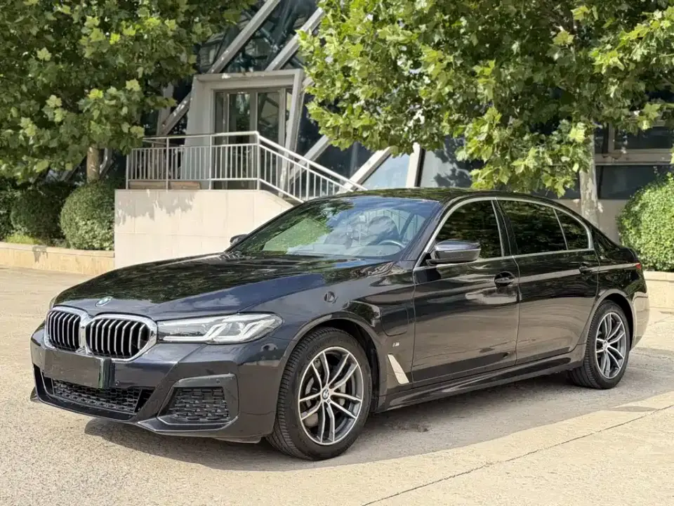 BMW 5 Series New Energy 535Le M Sport Package 2021