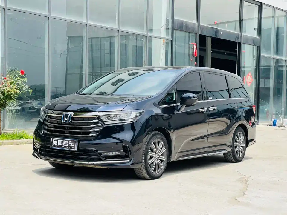Honda Odyssey 2.0L e:HEV Sharp·Comfort Edition 2024
