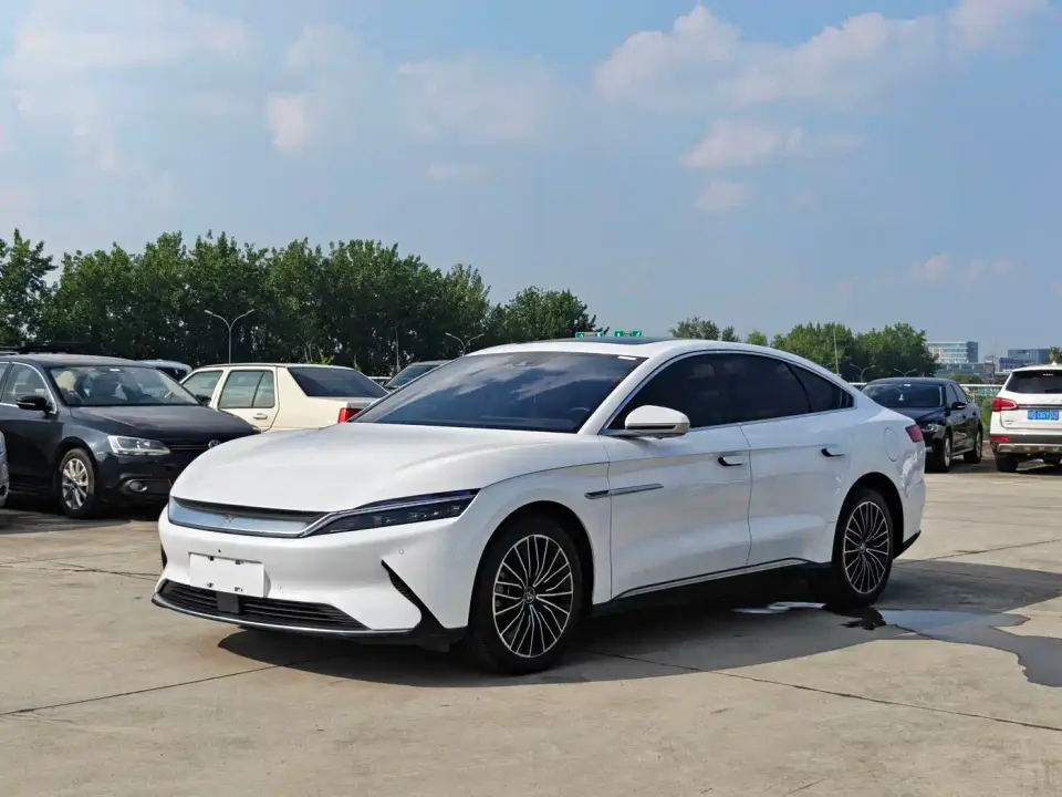 BYD Han EV Standard Range Luxury 2022