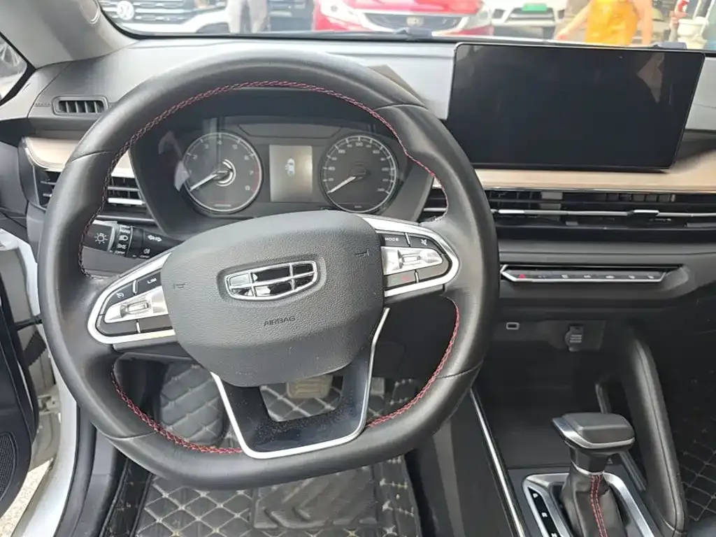 Geely Vision X3 PRO 1.5L CVT Premium 2021 — фото 11